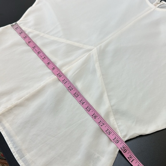 Everlane The Drape Top in Butterlite Bone 100% Tencel Cap Sleeve Zip Back 14 - Picture 11 of 15